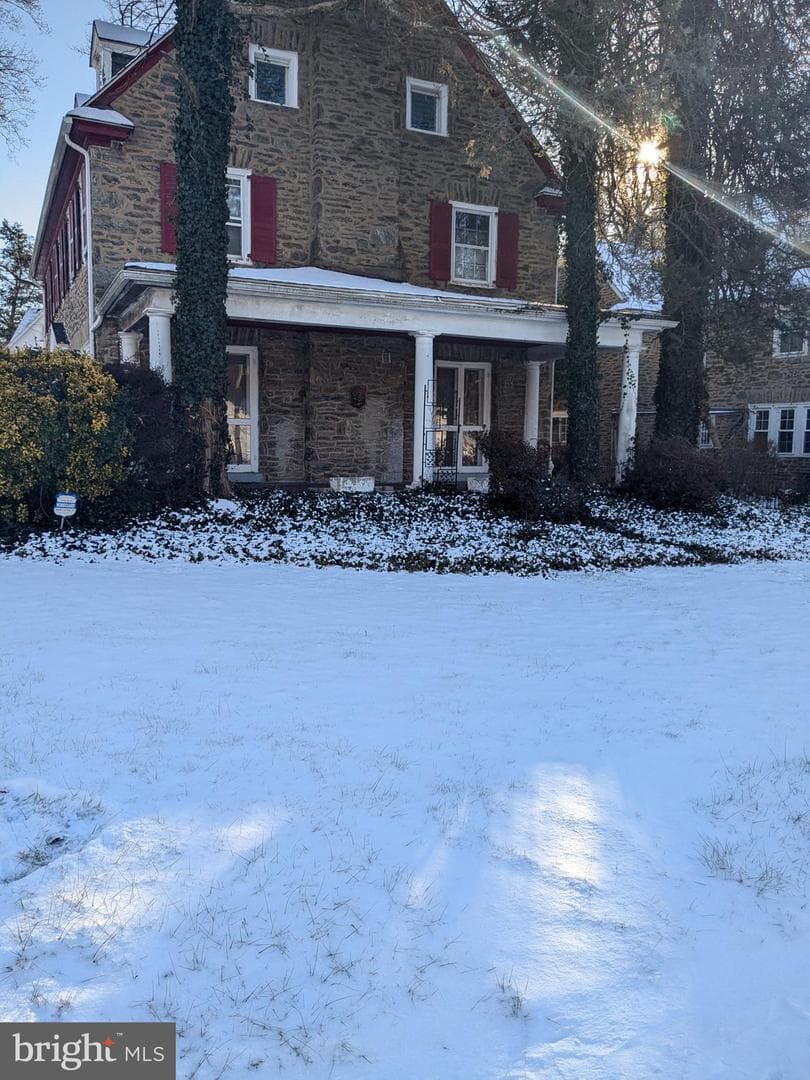 7009 Lincoln Drive, Philadelphia