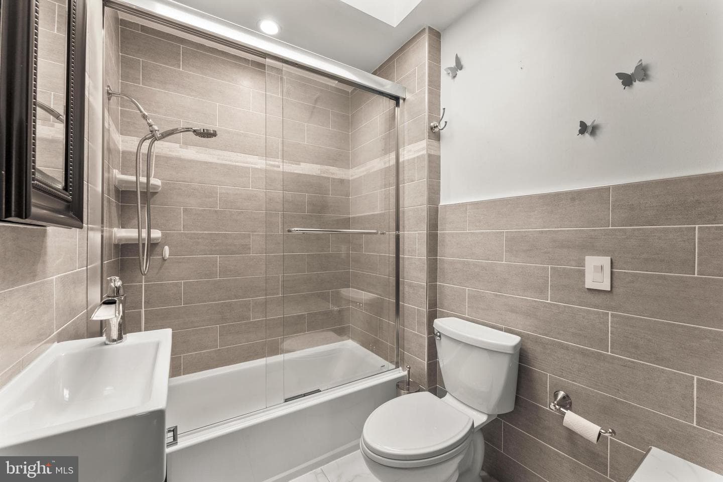 1013 Federal Street photo 38