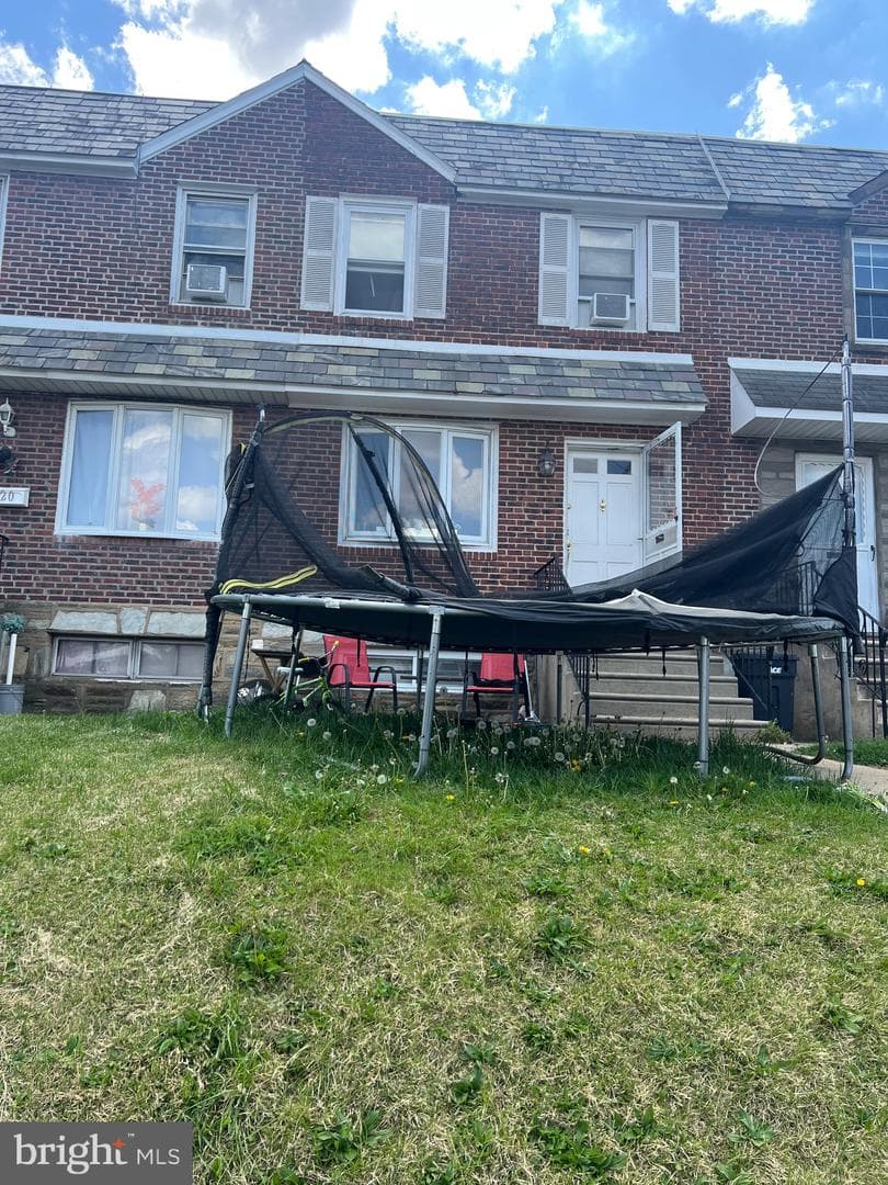 2818 Hellerman Street, Philadelphia