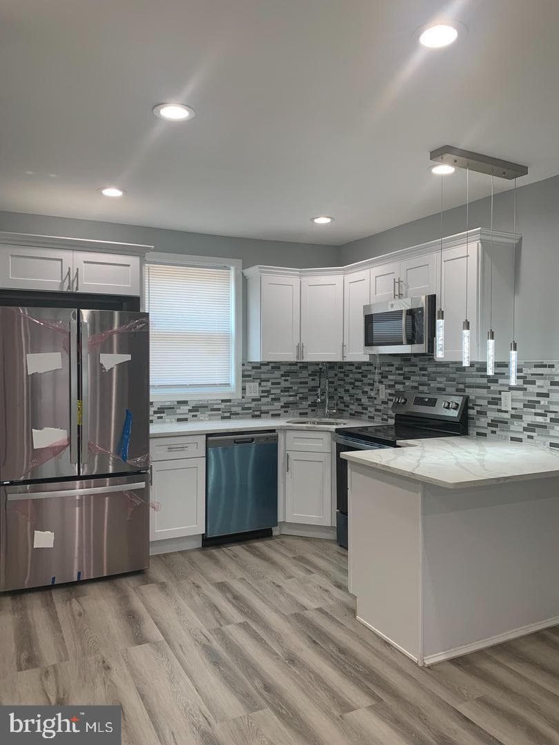 912 Anchor Street photo 12
