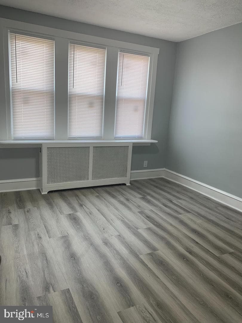 912 Anchor Street photo 6