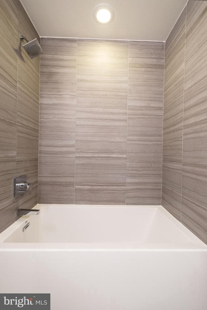 634 N 5th Street #18 photo 12