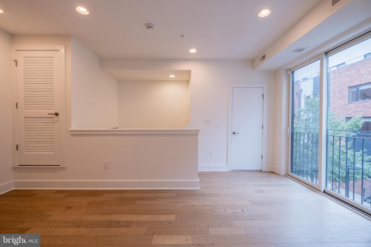 634 N 5th Street #18 photo 6