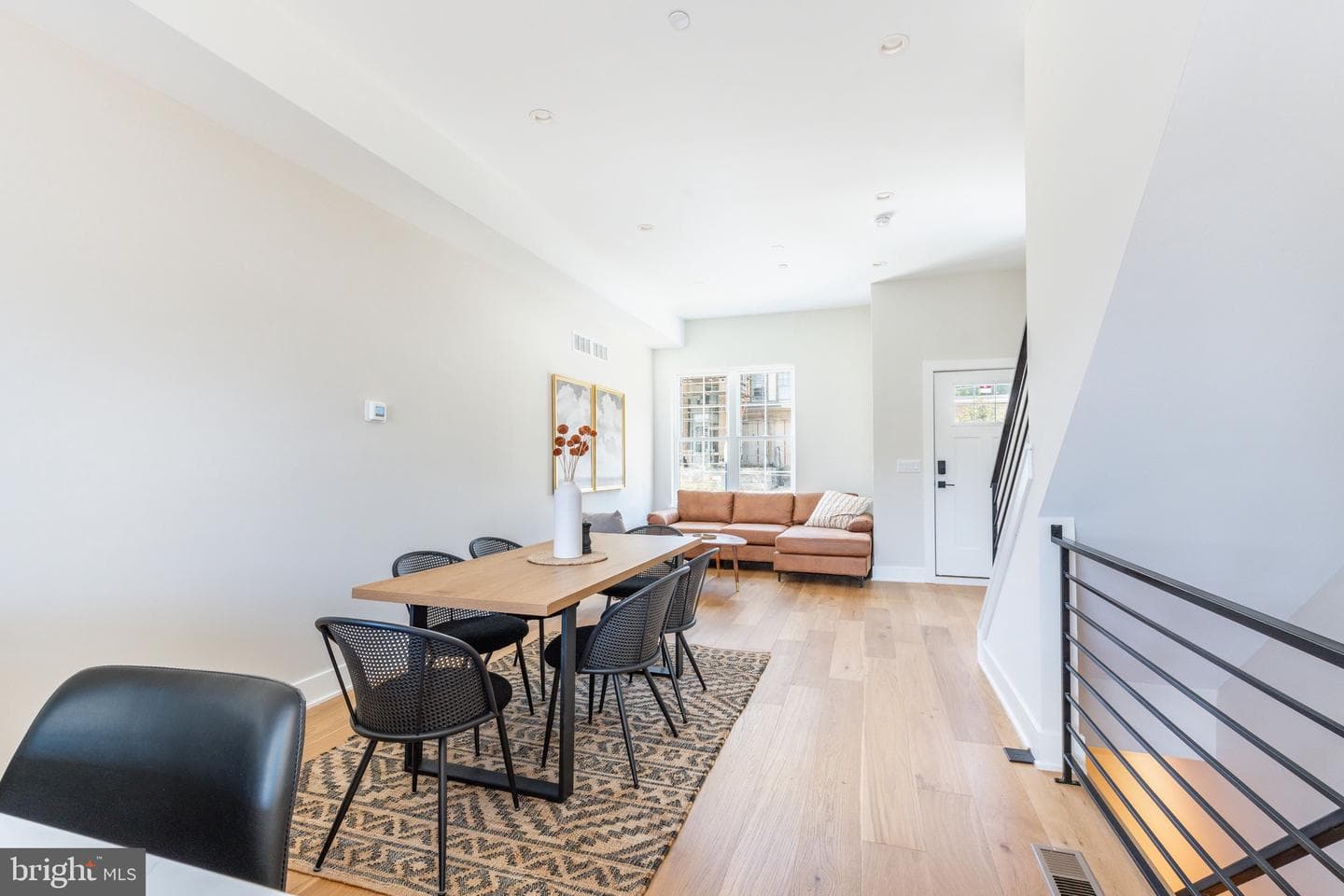 3845 Ridge Avenue photo 3