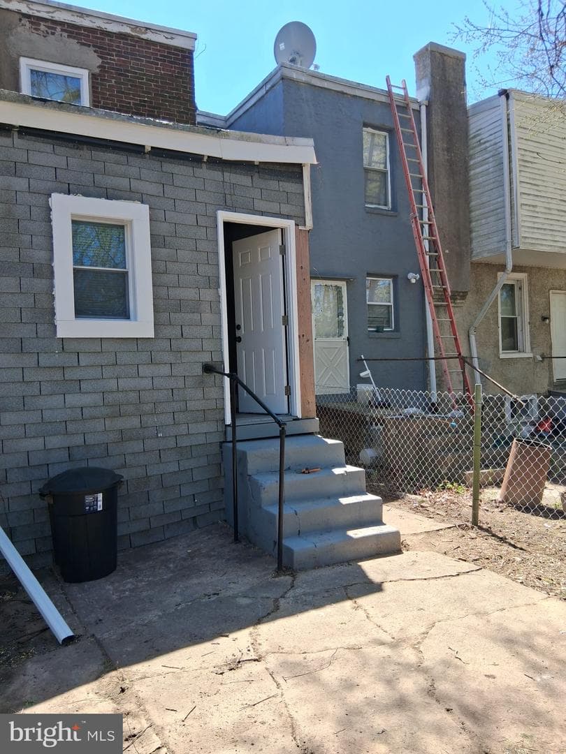 2029 Eastburn Avenue photo 18
