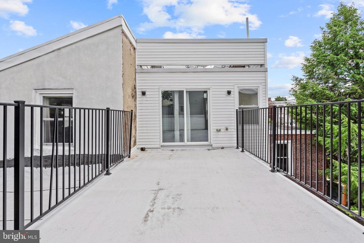 952 N 5th Street photo 36