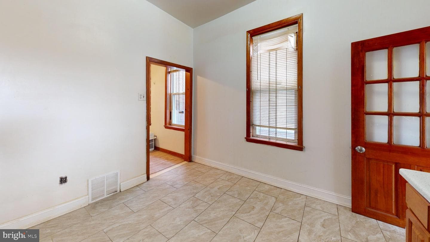 2109 S 66th Street photo 37