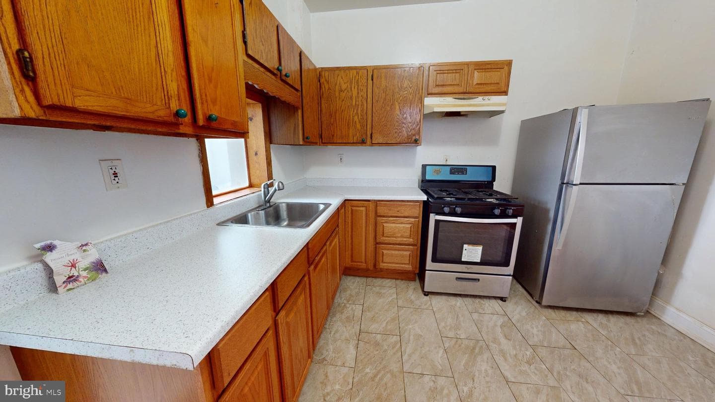 2109 S 66th Street photo 8