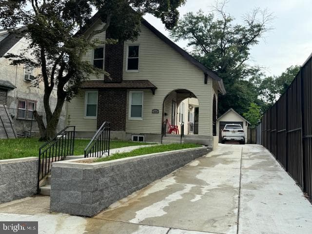508 E Godfrey Avenue photo 3