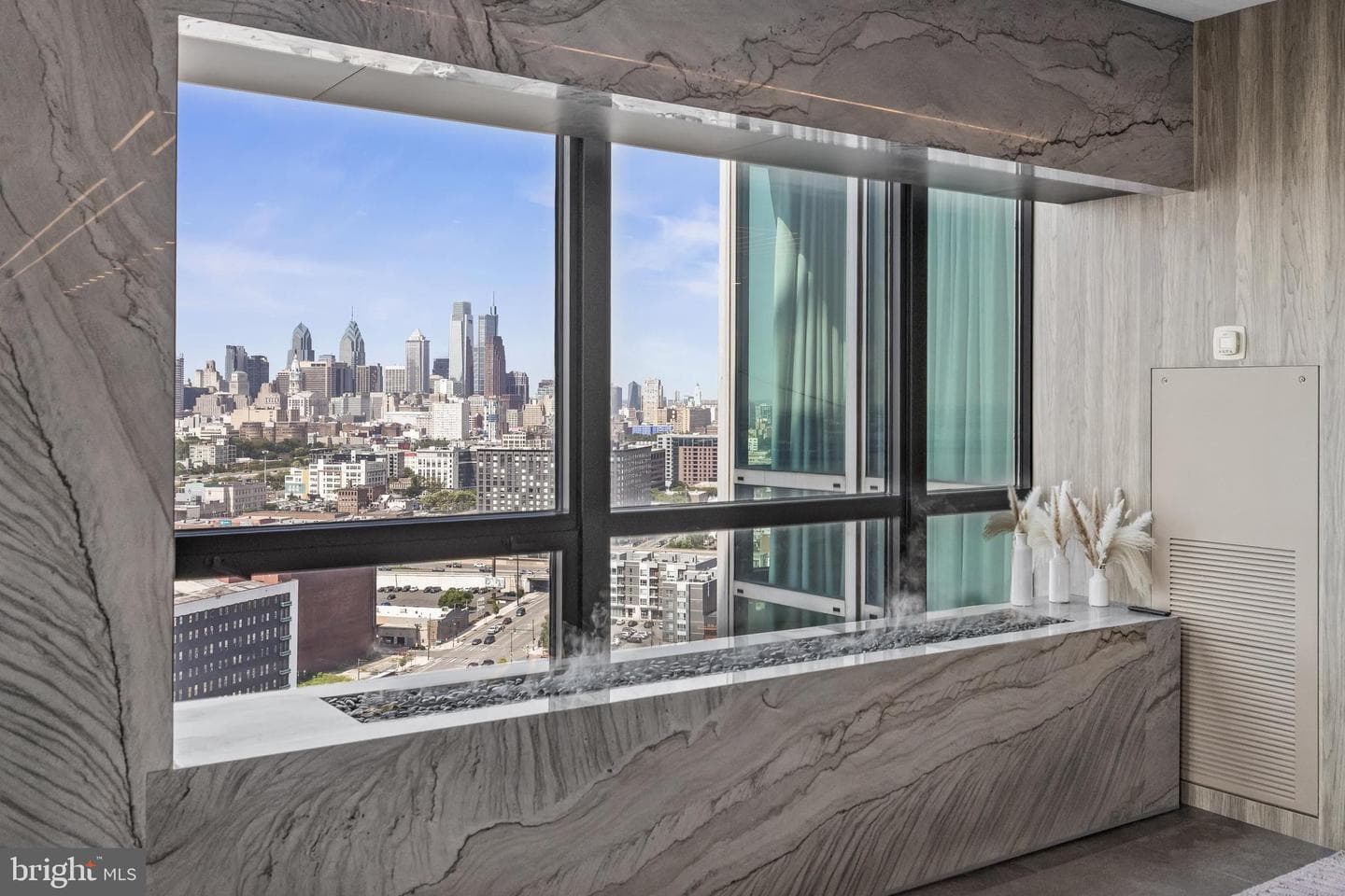 901 N Penn Street #p2401-2, Philadelphia