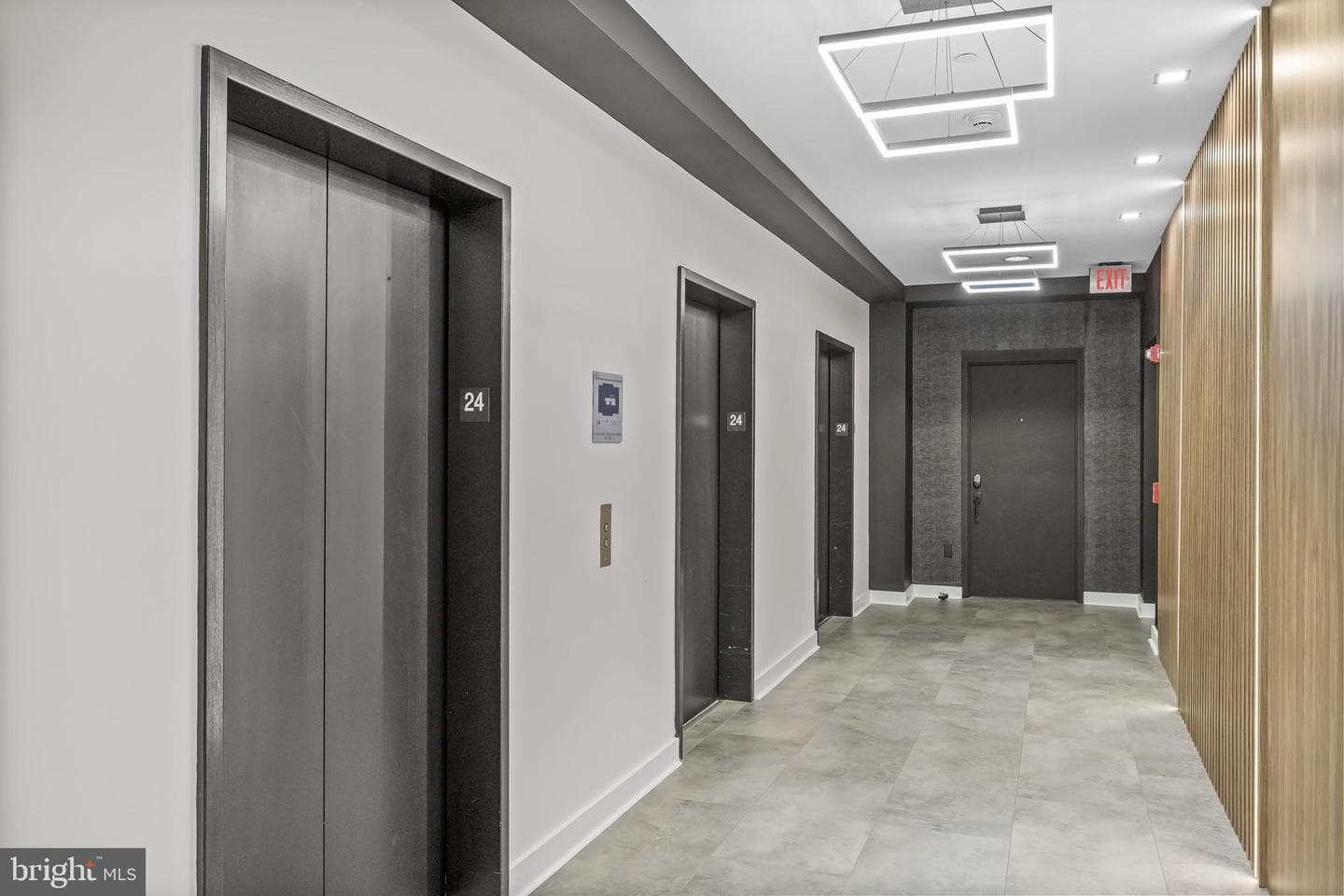 901 N Penn Street #p2401-2 photo 46