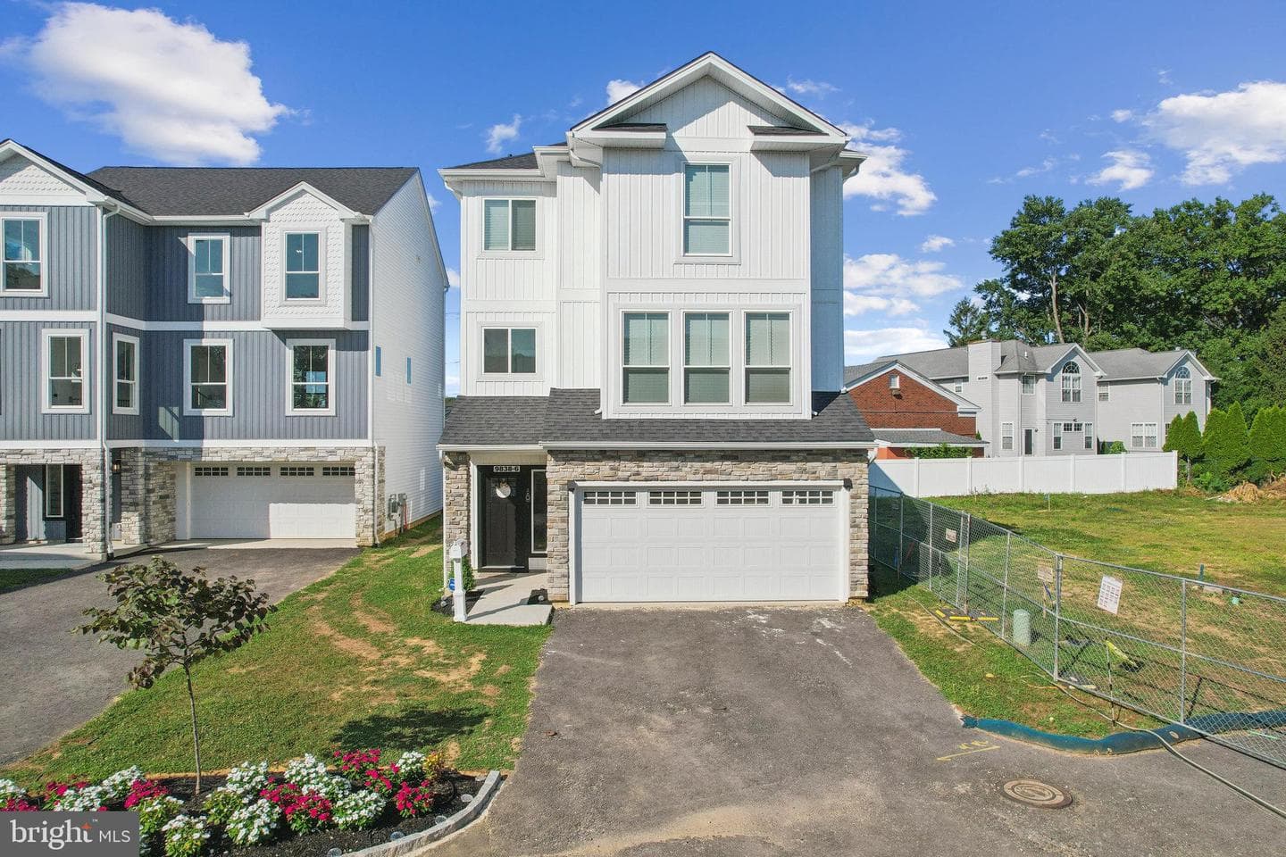 9838 Legion Street #5