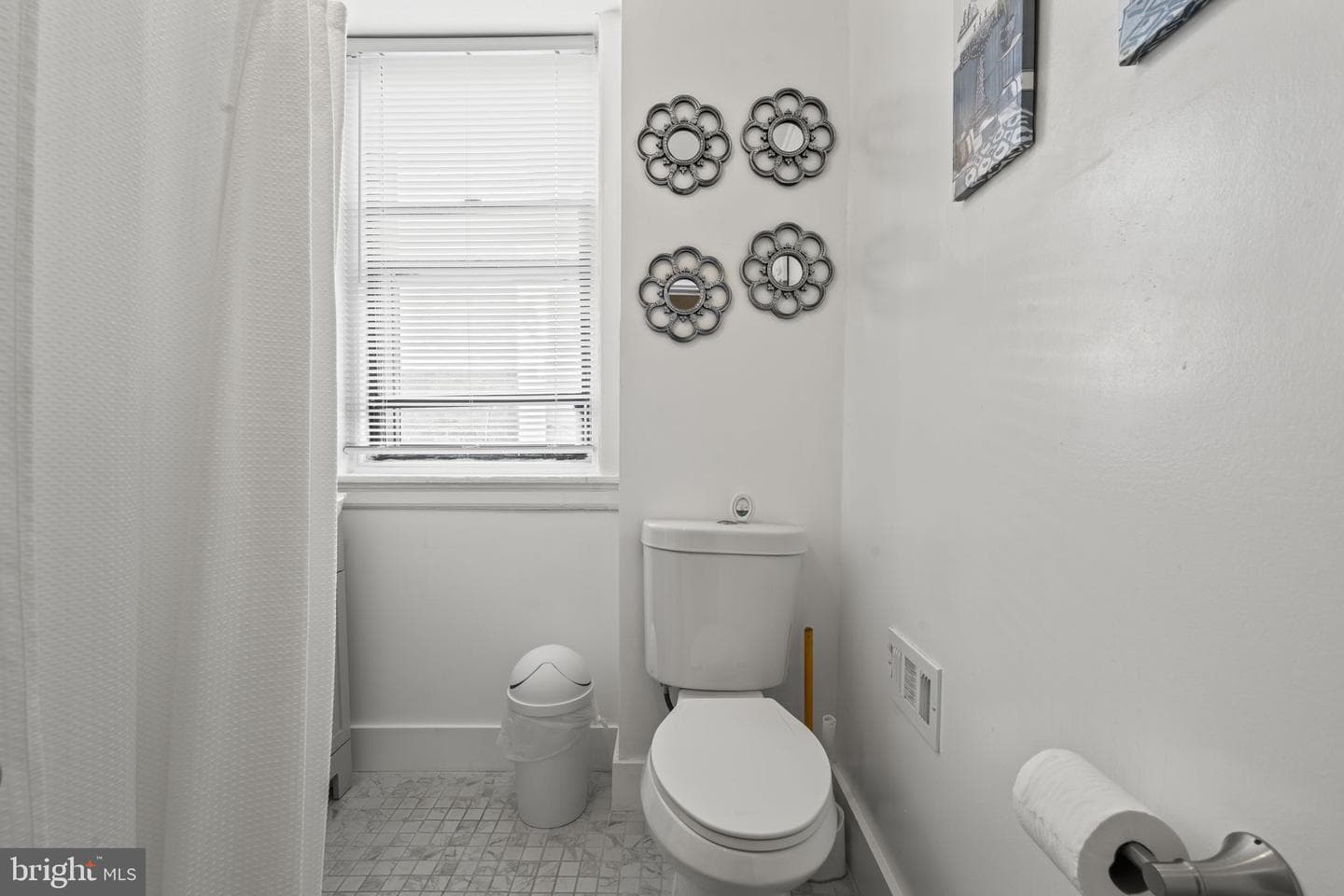 1424 Sellers Street photo 13