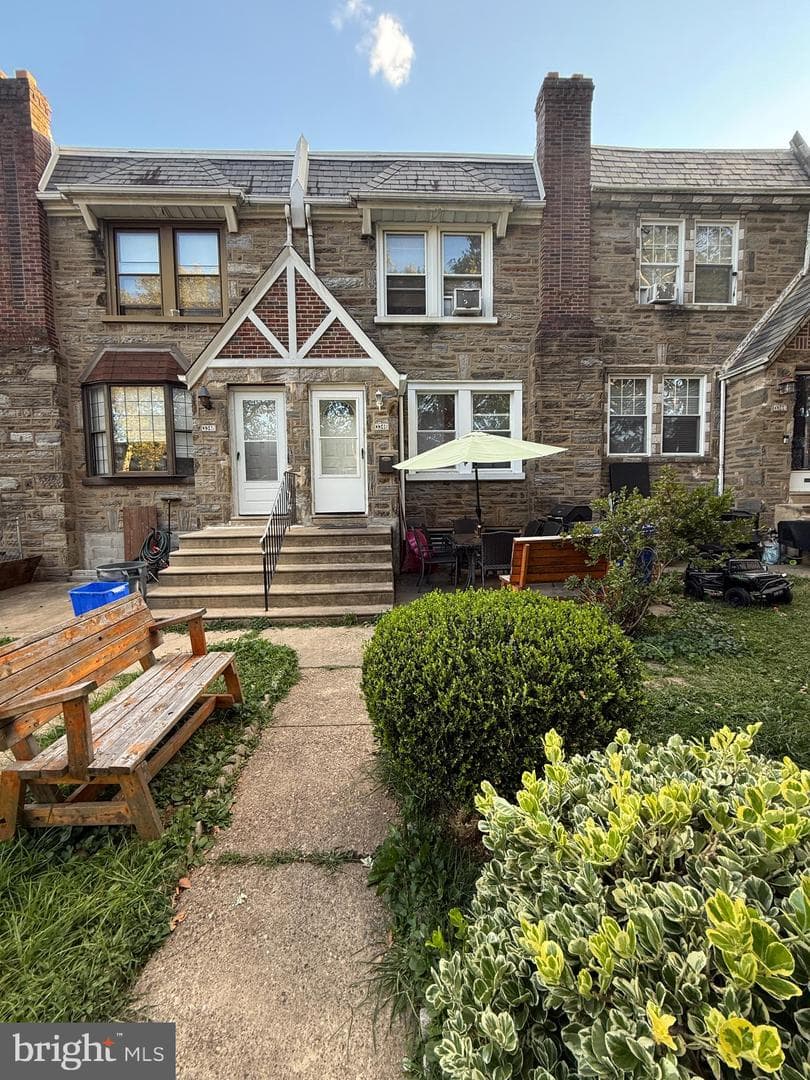 3346 Longshore Avenue, Philadelphia