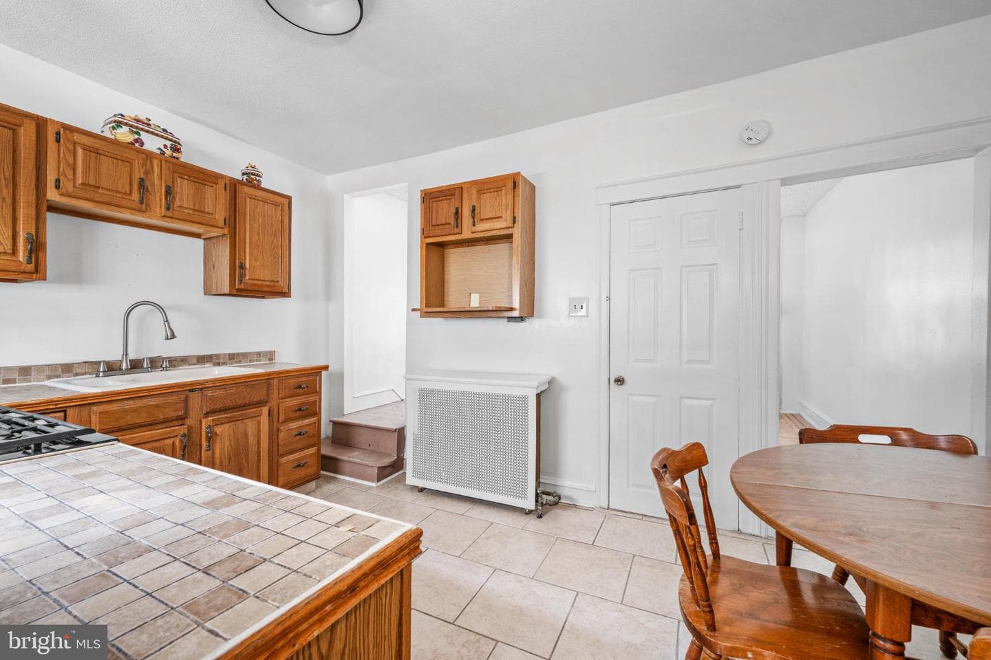 4219 N Darien Street photo 9