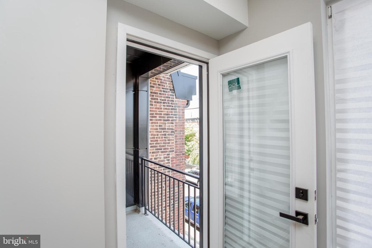 1214 E Fletcher Street photo 32