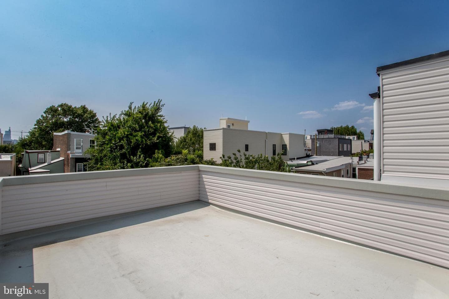 1214 E Fletcher Street photo 58