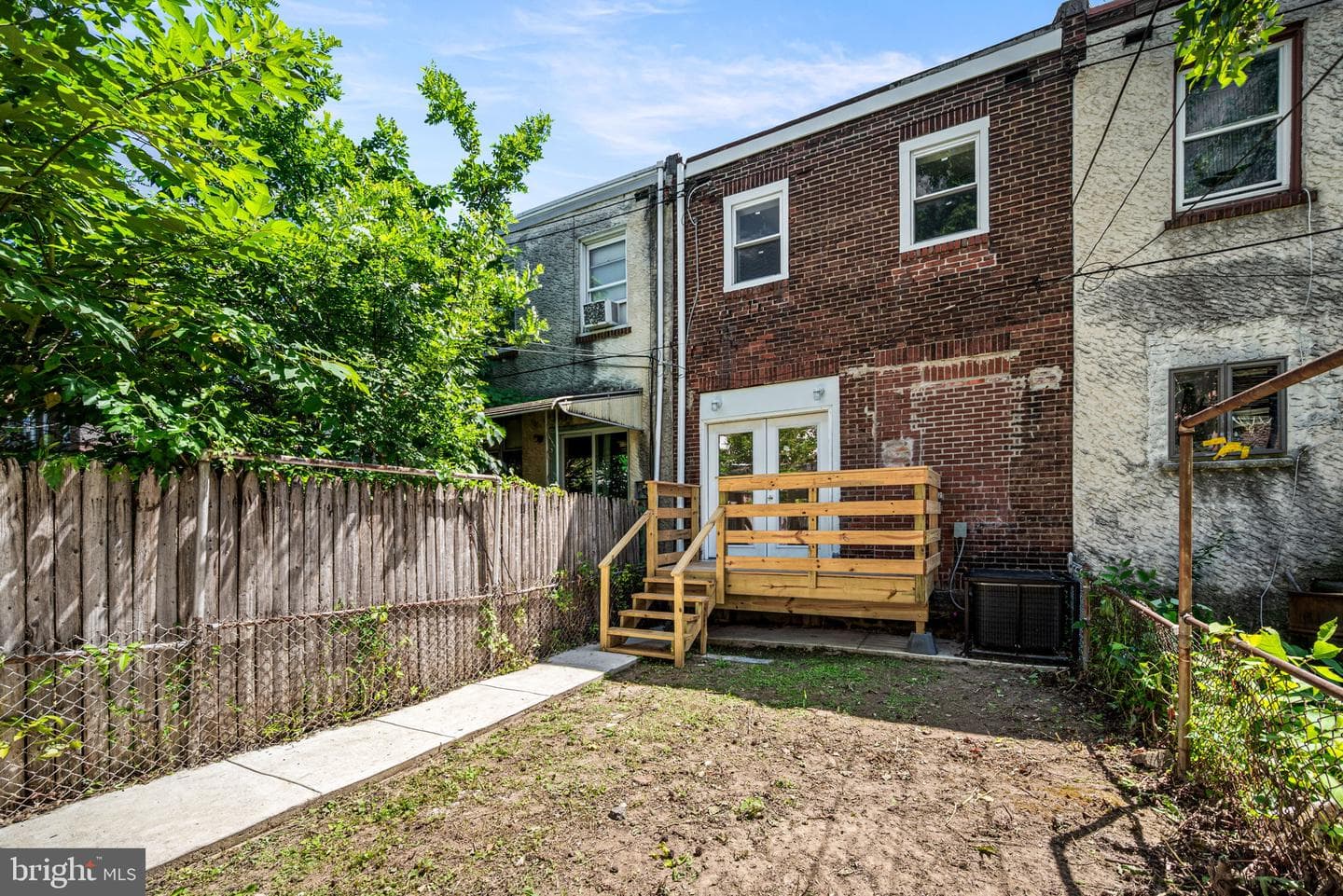 7147 Guyer Avenue photo 22