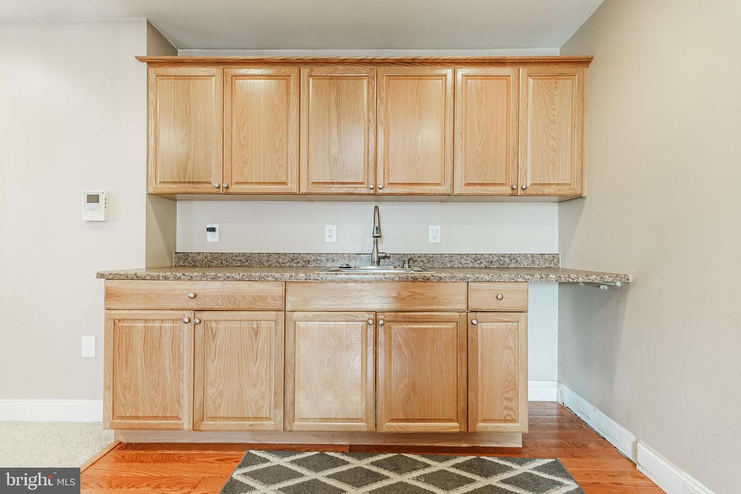 207 Moore Street photo 10