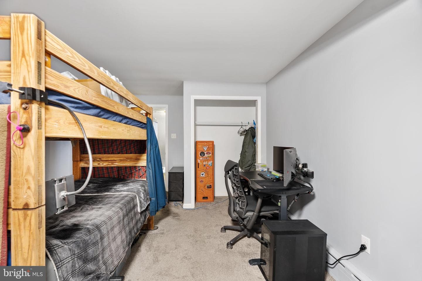 3033 Richmond Street photo 12