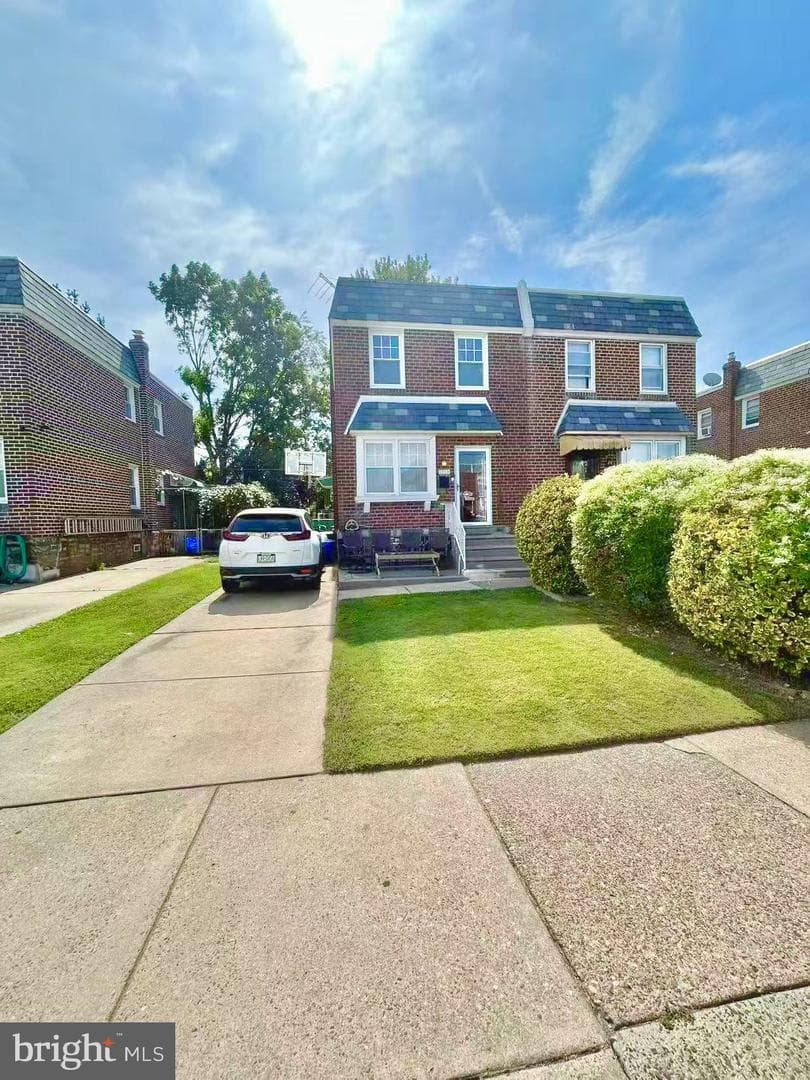 1858 Glendale Avenue, Philadelphia