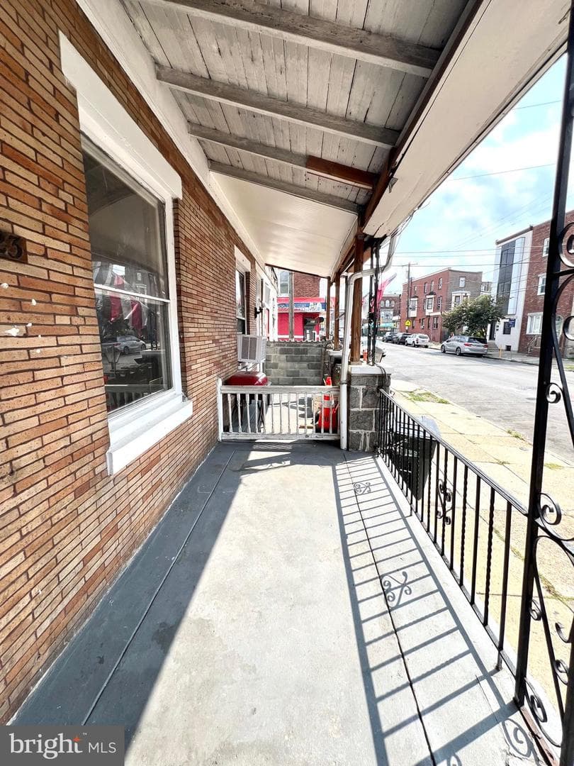 2023 E Tioga Street photo 39