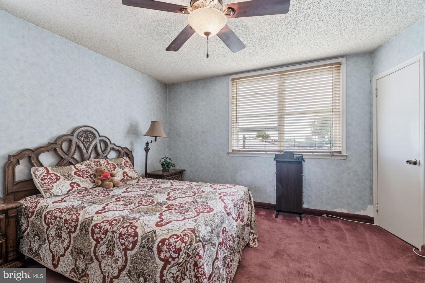 2755 Rhawn Street photo 11