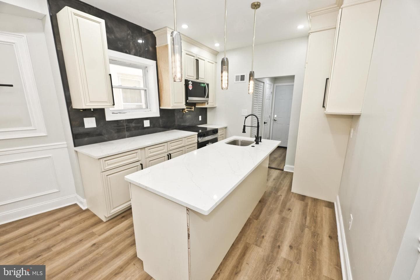 126 N 59th Street photo 7