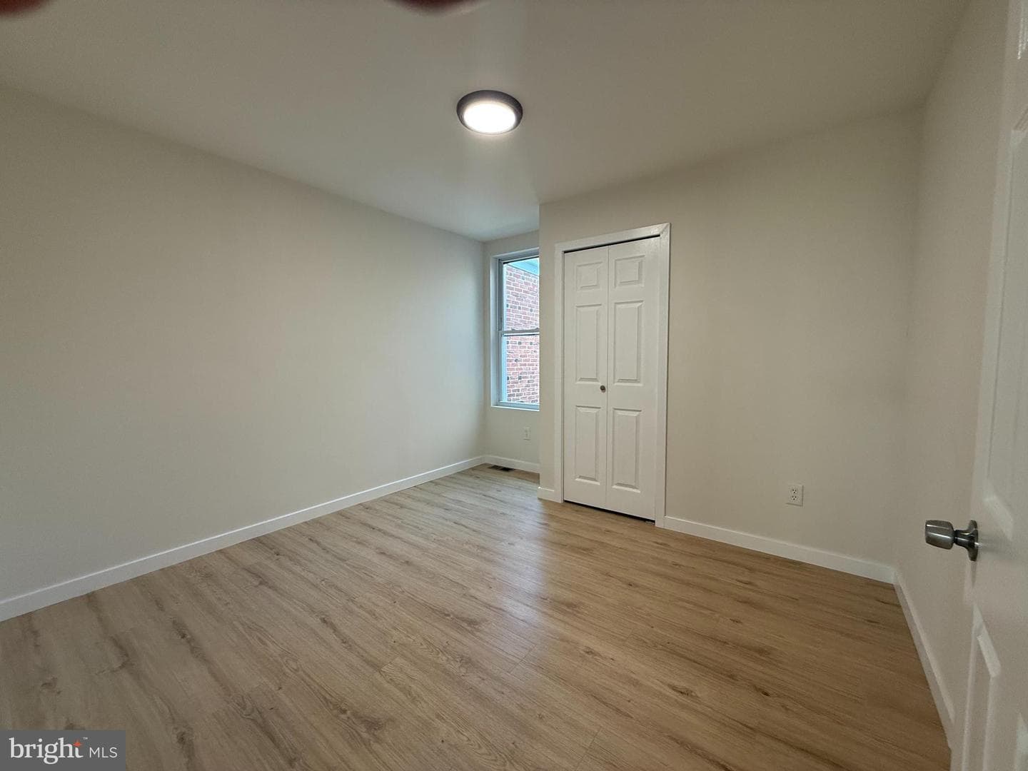 133 W Godfrey Avenue photo 19