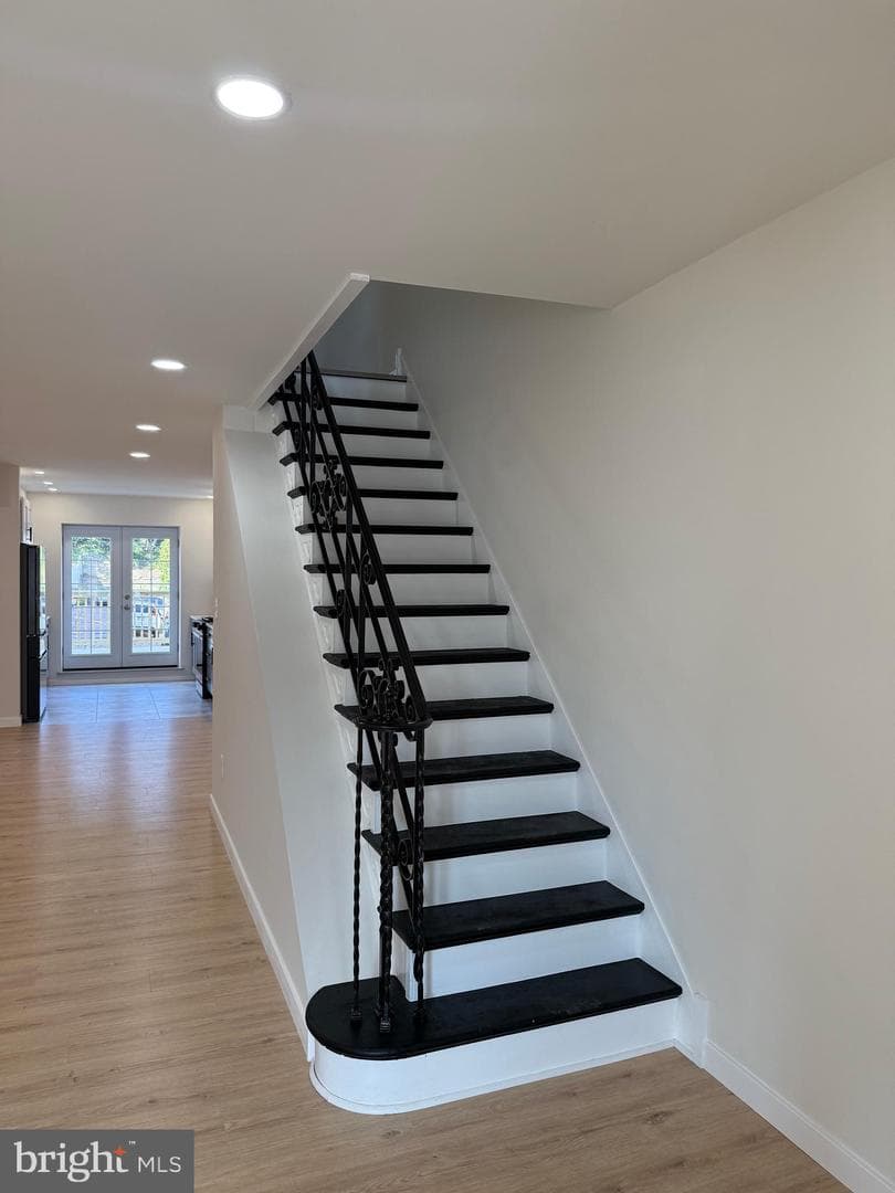 133 W Godfrey Avenue photo 3