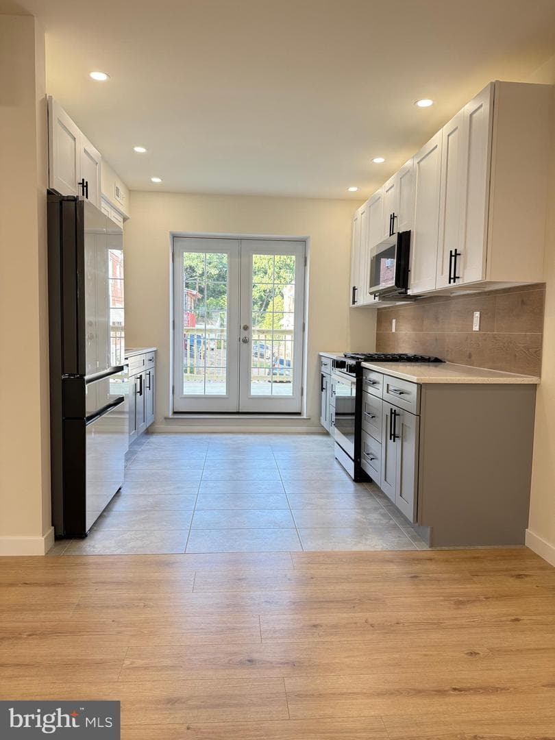 133 W Godfrey Avenue photo 6