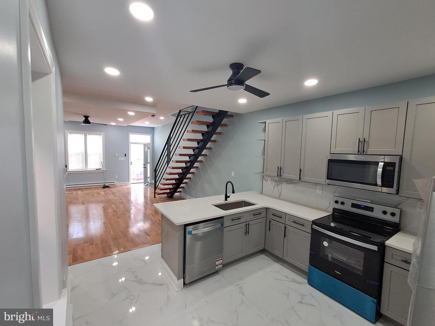 2334 N 17th Street photo 9
