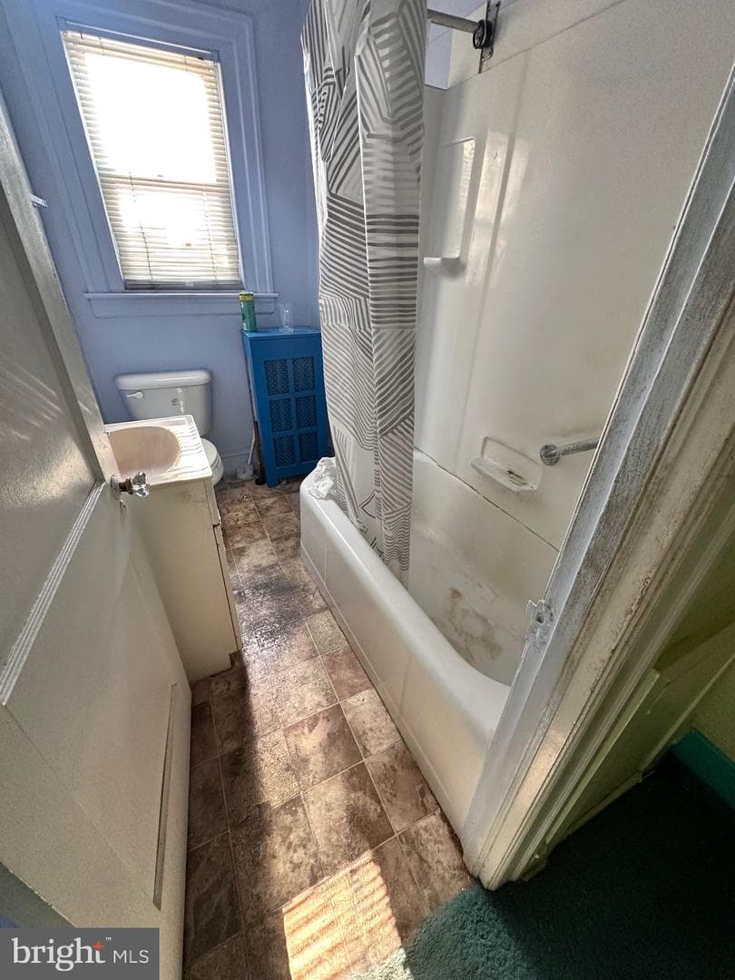8019 Ryers Avenue photo 9
