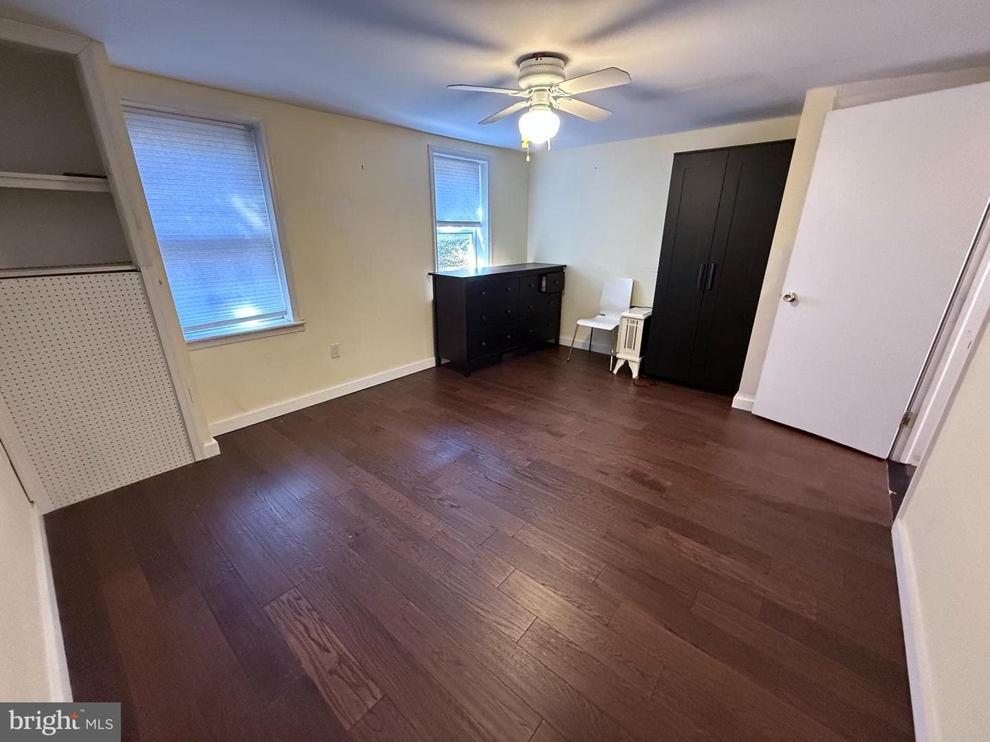 913 League Street photo 15