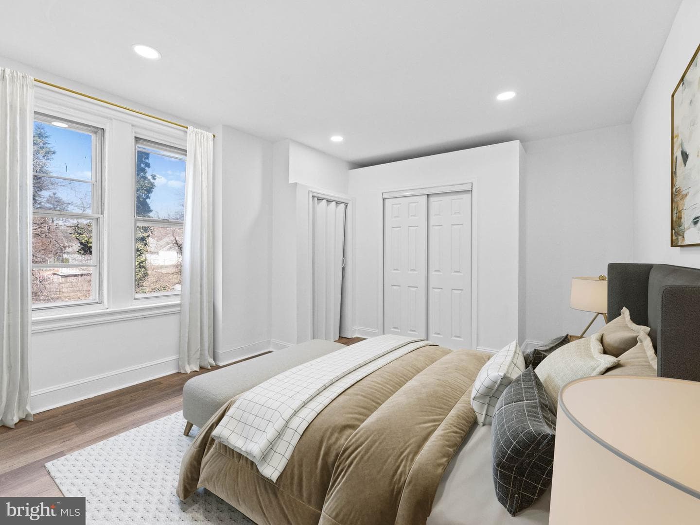 413 E High Street photo 22