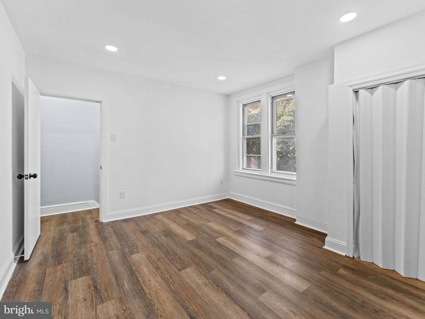 413 E High Street photo 23