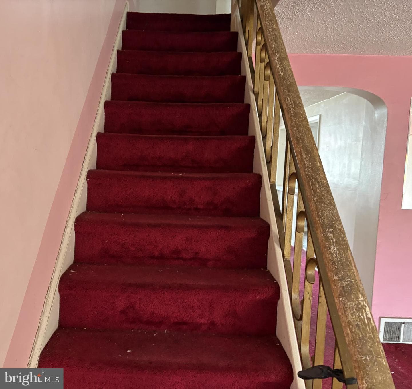 147 E Fariston Drive photo 28