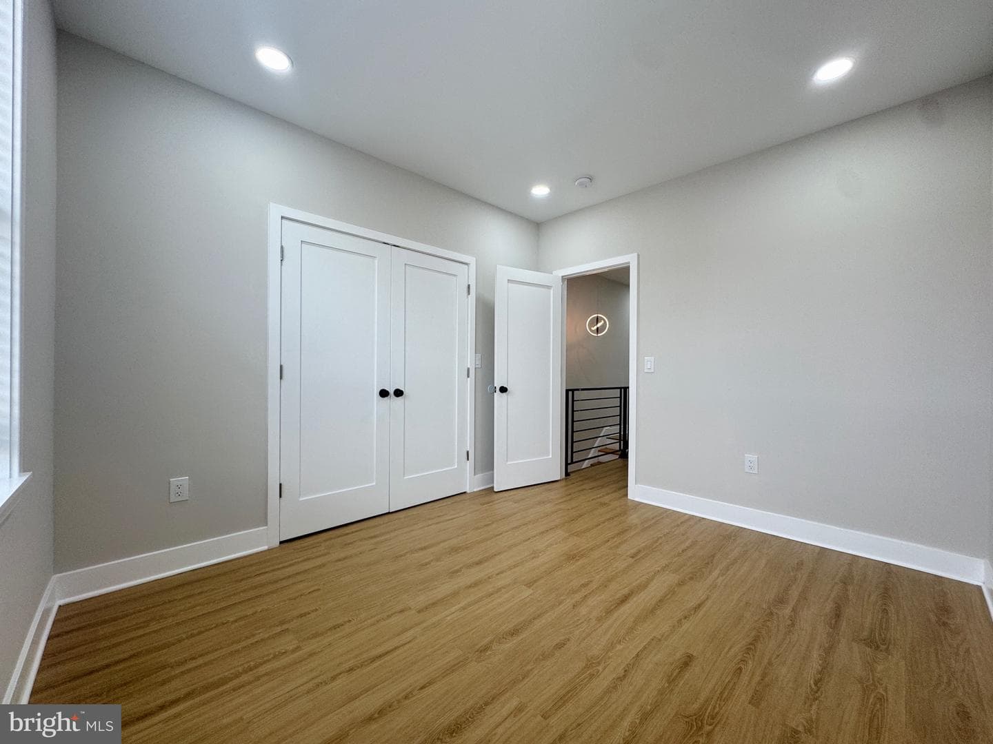 2426 S Juniper Street photo 12