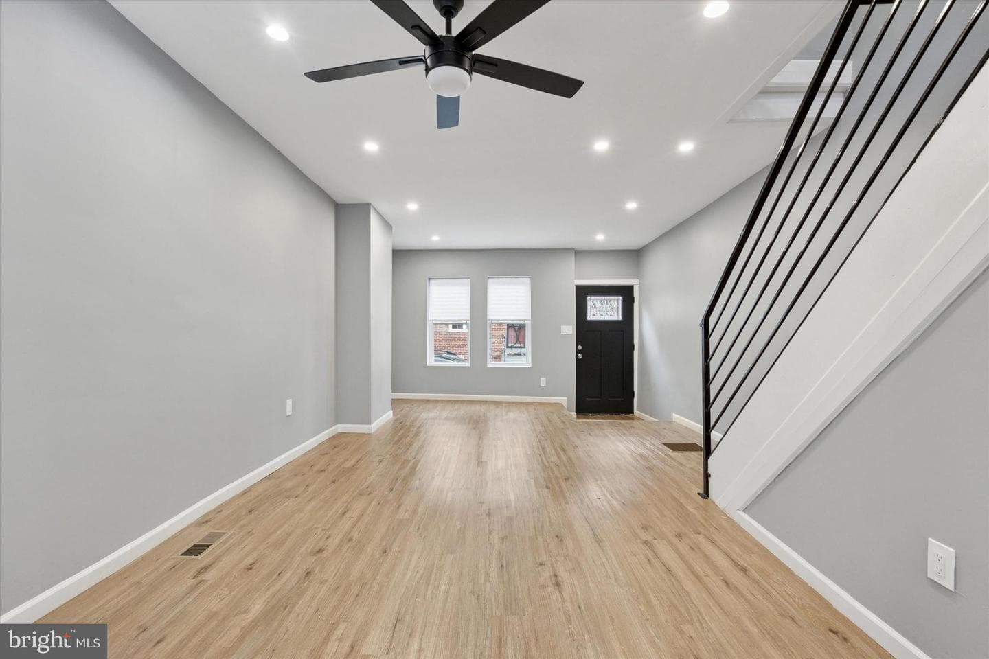 1648 S Bailey Street photo 5