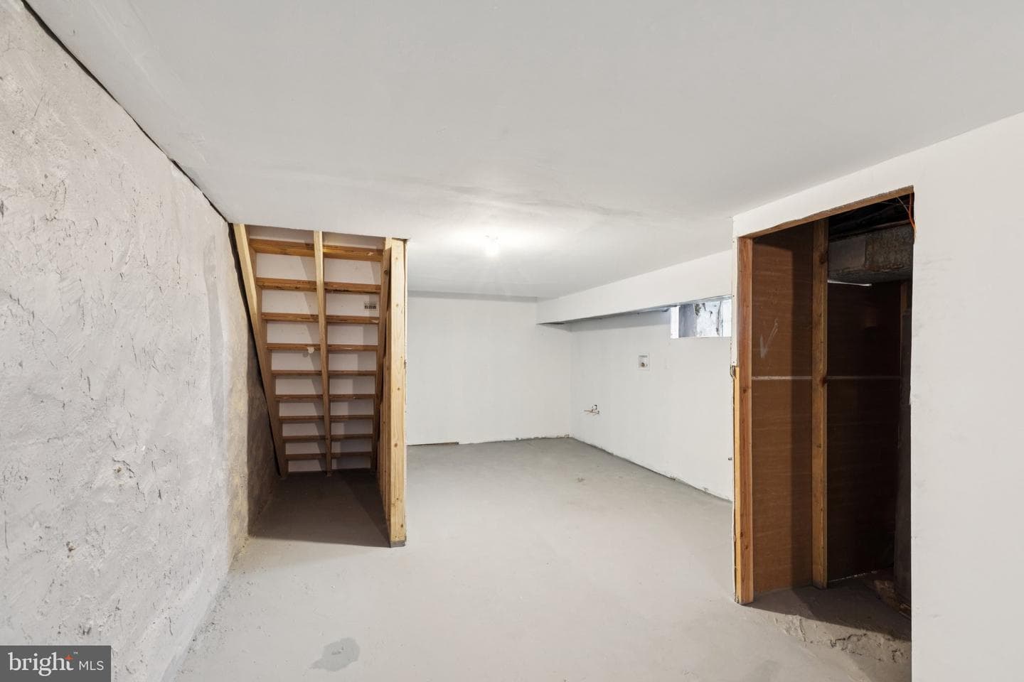 137 W Manheim Street photo 66