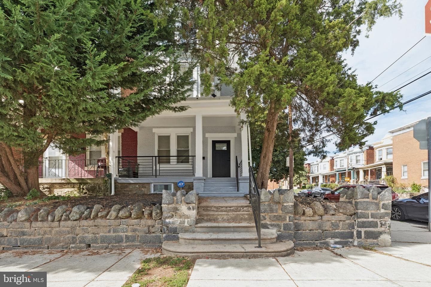 137 W Manheim Street photo 71