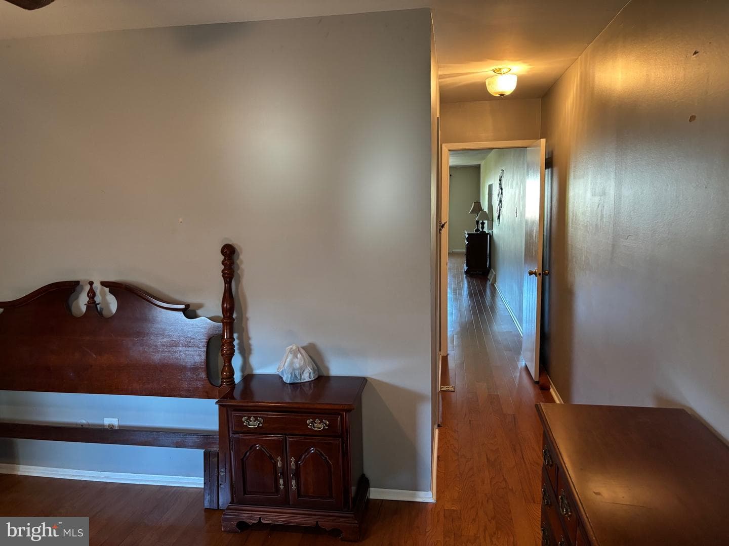 550 Arnold Street photo 16
