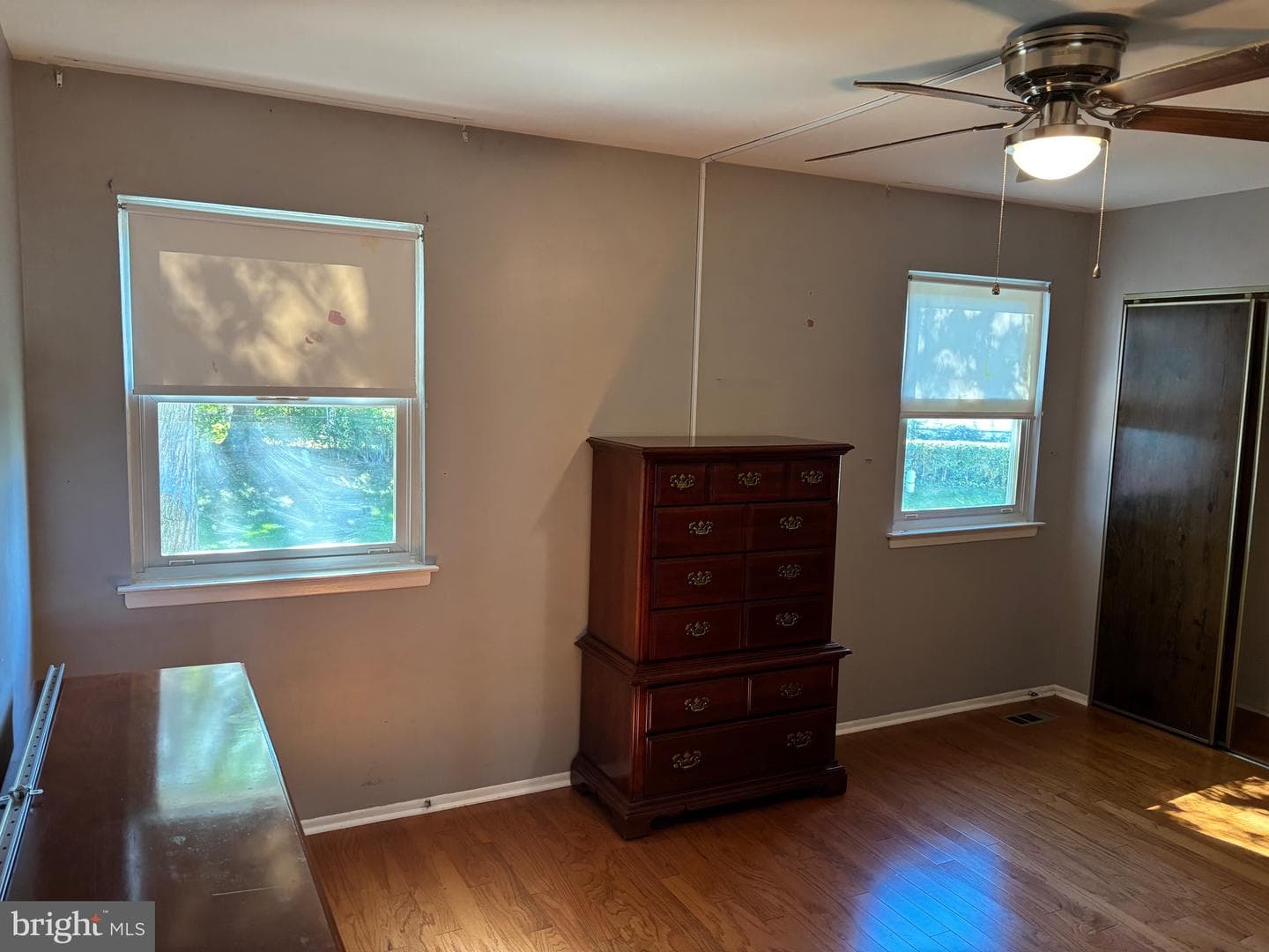 550 Arnold Street photo 17