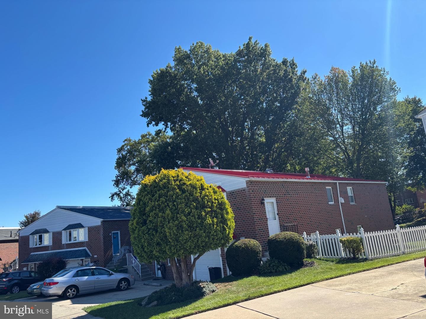 550 Arnold Street photo 43