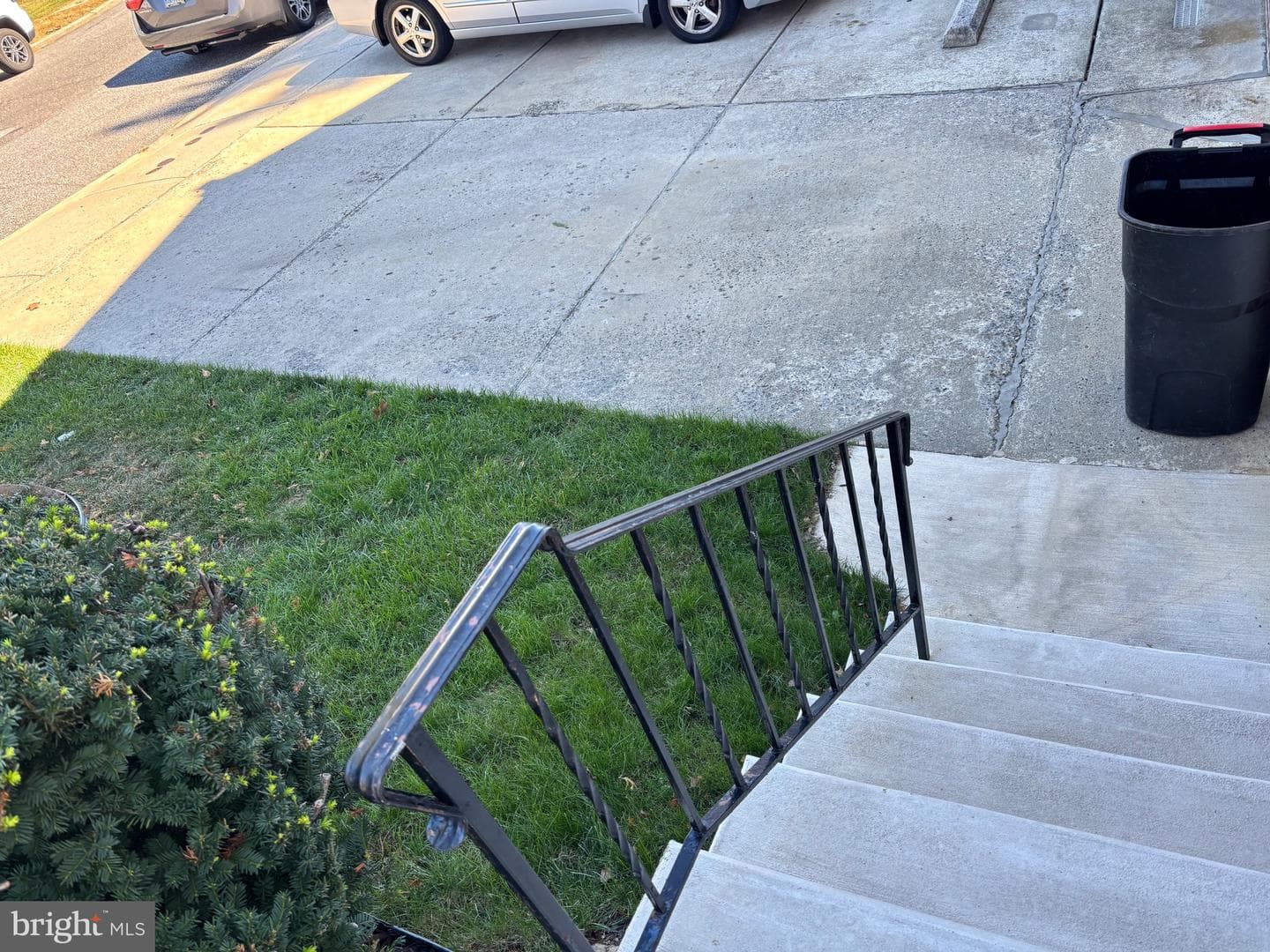 550 Arnold Street photo 46
