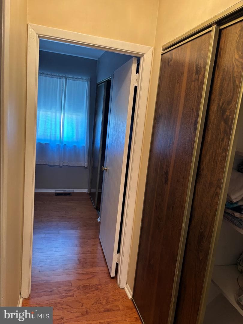 550 Arnold Street photo 48