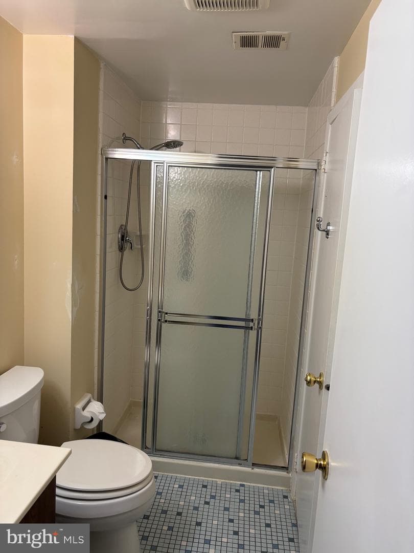 550 Arnold Street photo 53