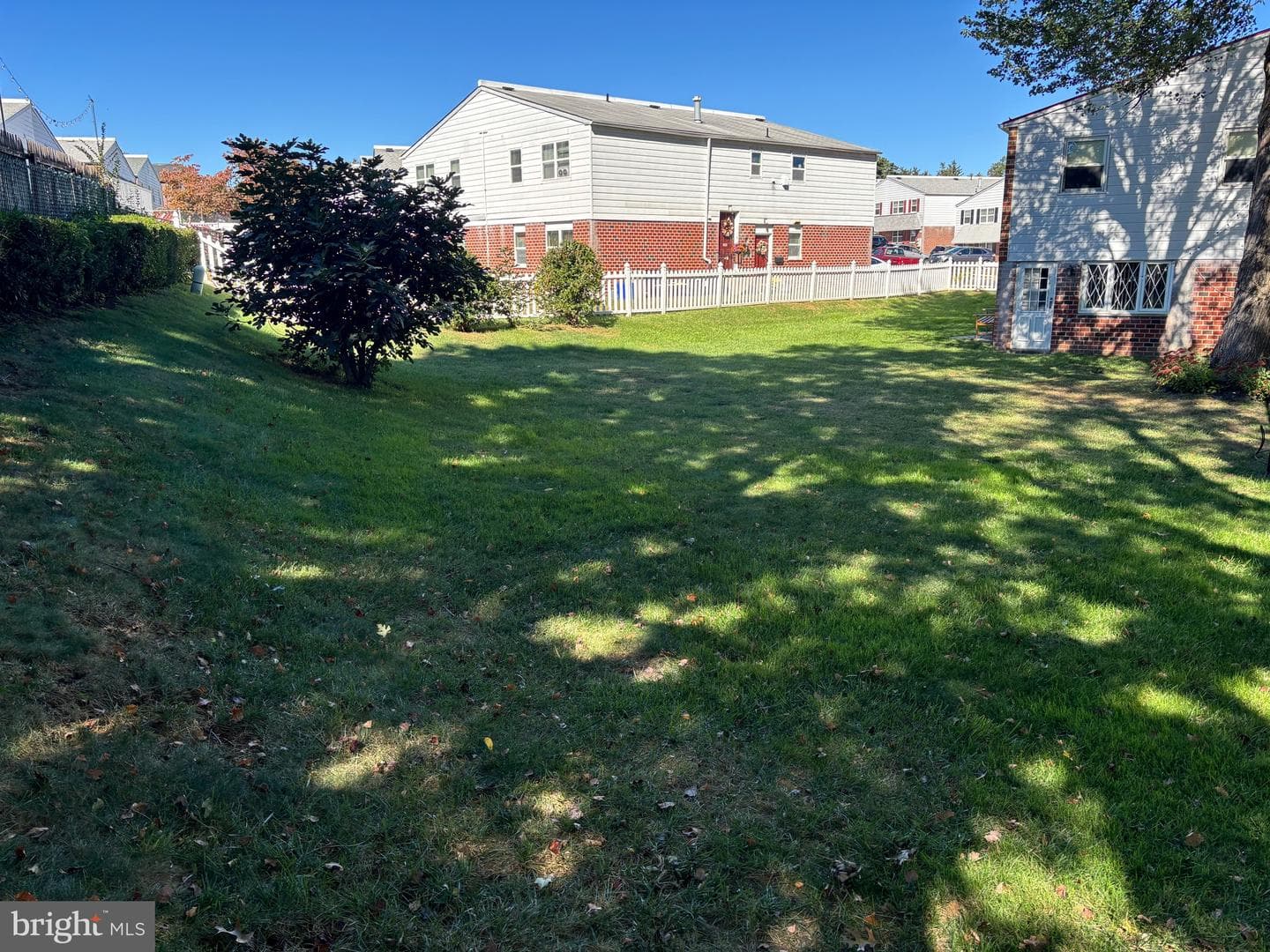 550 Arnold Street photo 56