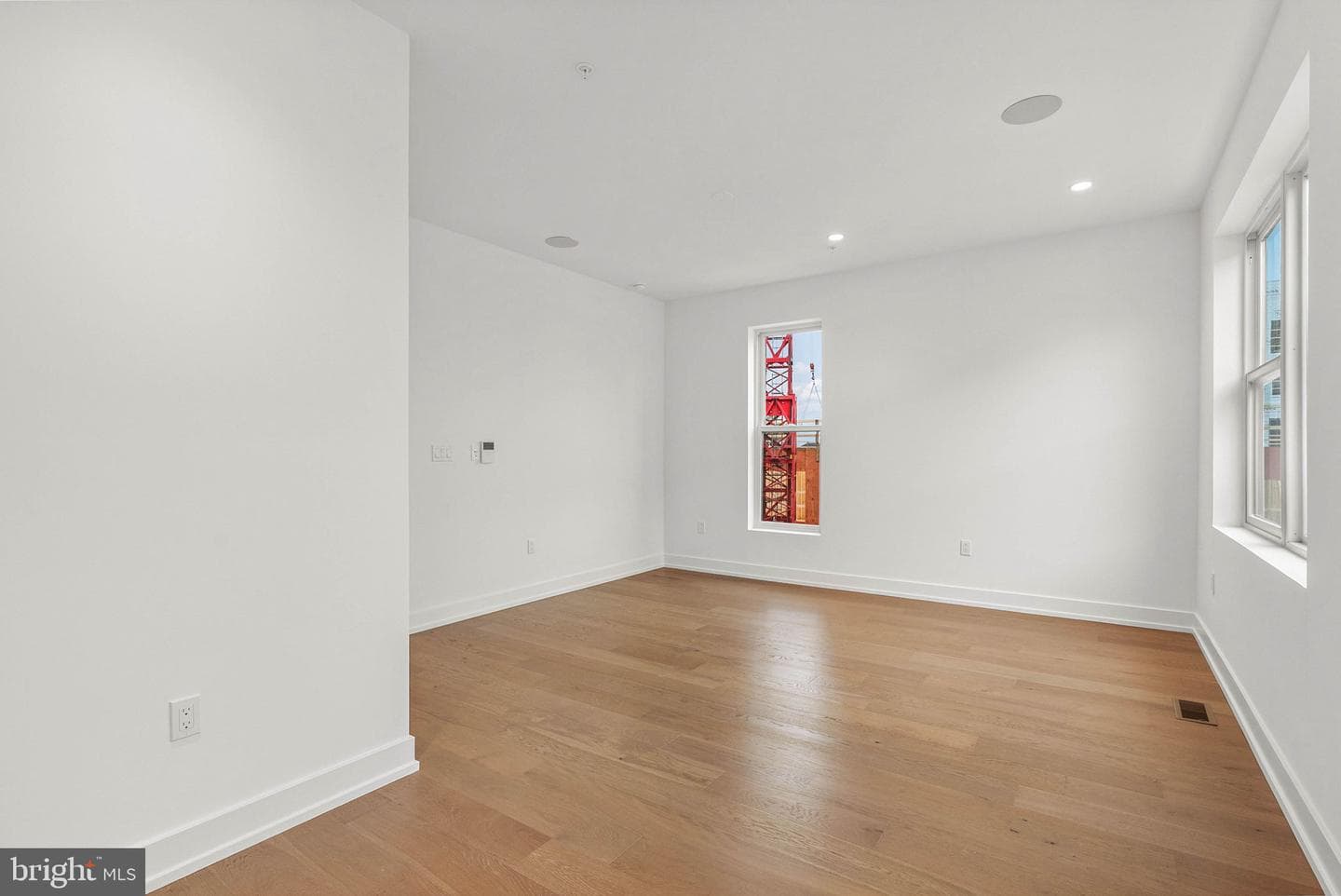 660 Fairmount Avenue photo 13