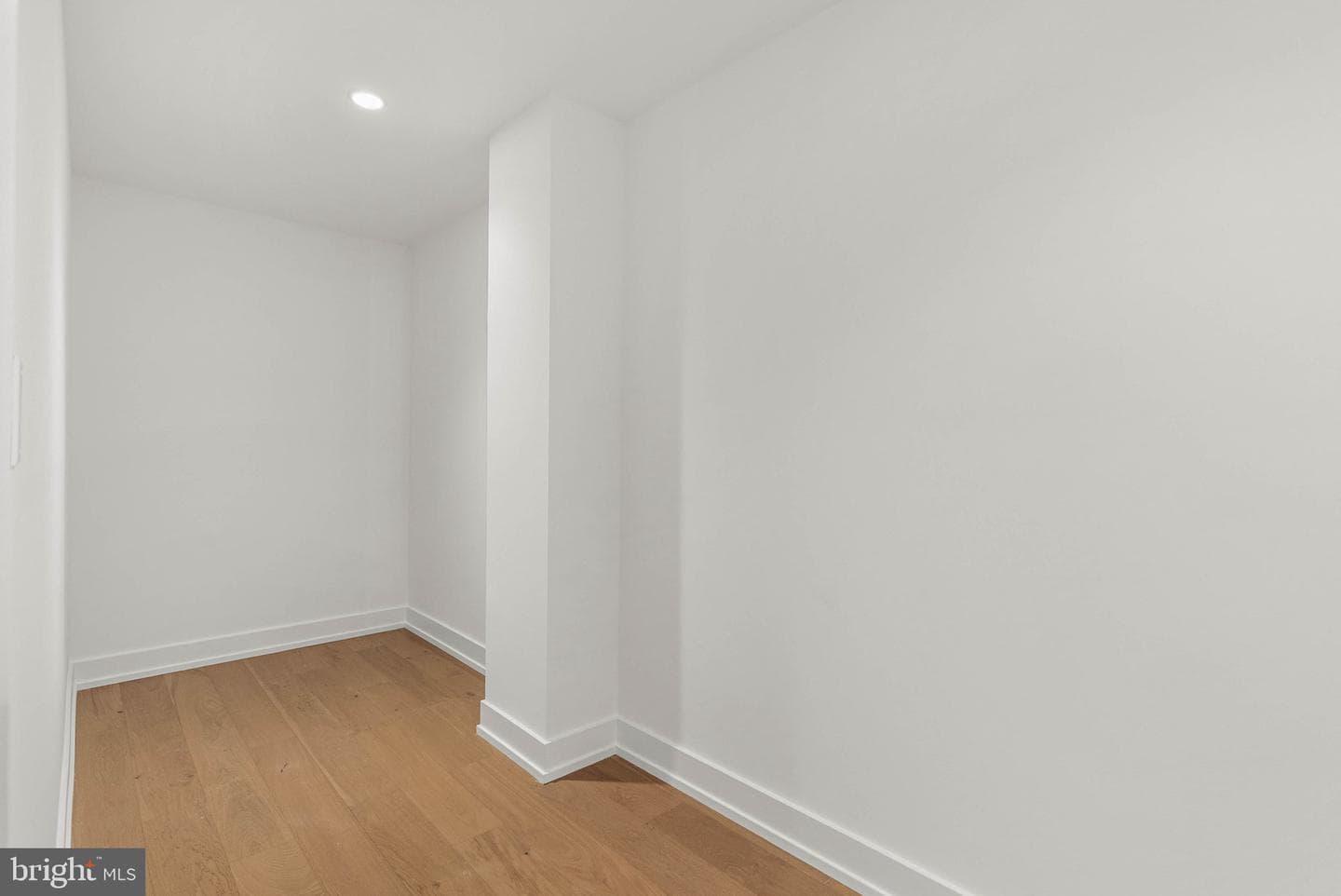 660 Fairmount Avenue photo 14